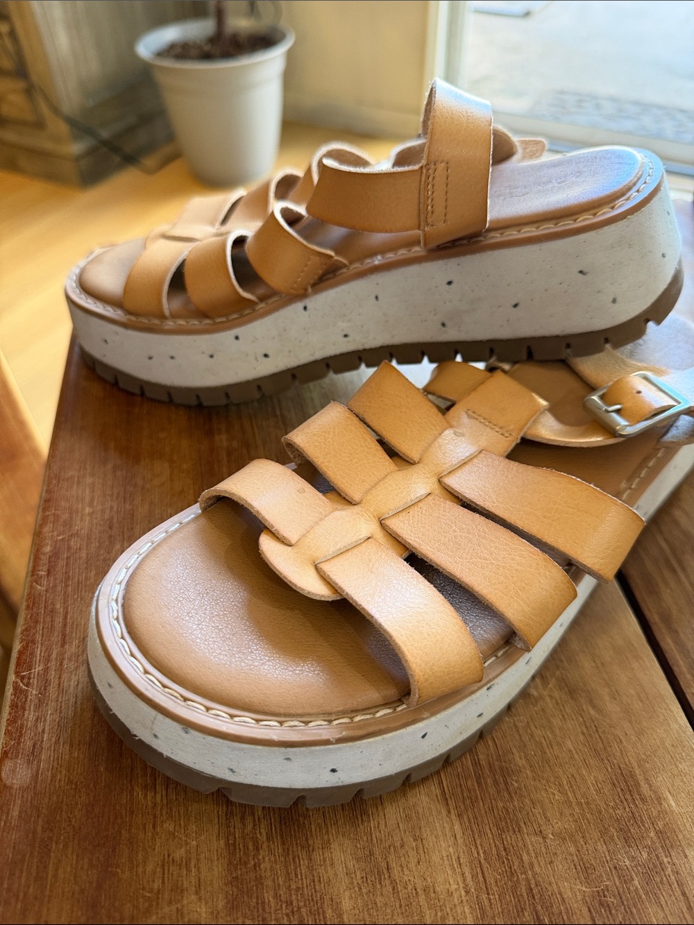 Universal Thread Tan Platform Woven Leather Sandals